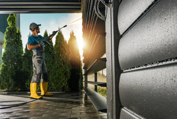Why Choose Our Certified Pressure Washing Experts for Your Project Needs in Commercial Point, OH?